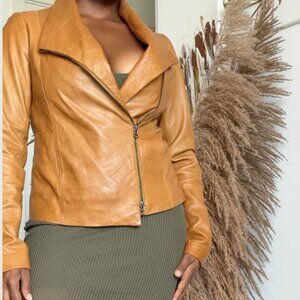 Vince leather camel color Scuba bomber jacket/coat -  Small